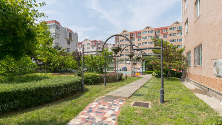 远洋大亚小筑外景图