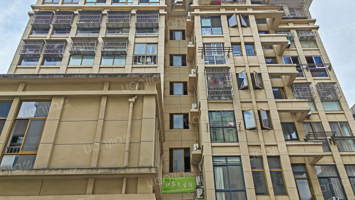 颐品阳光花园外景图