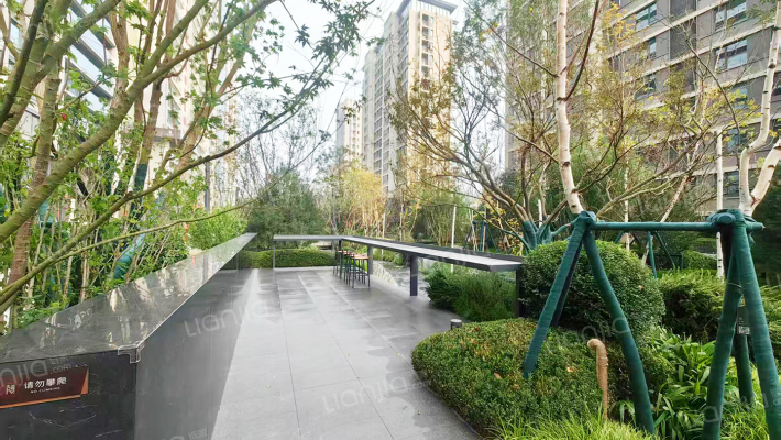 滨河润府外景图