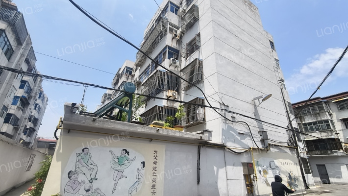 中信宿舍外景图