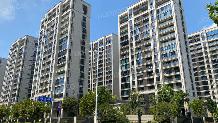 祥生湛景金麟府外景图