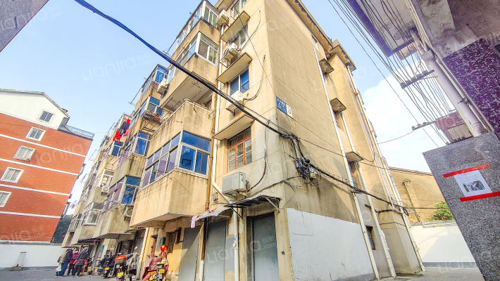 菜厂小区外景图