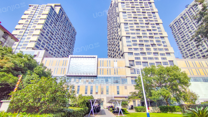 旭辉广场外景图