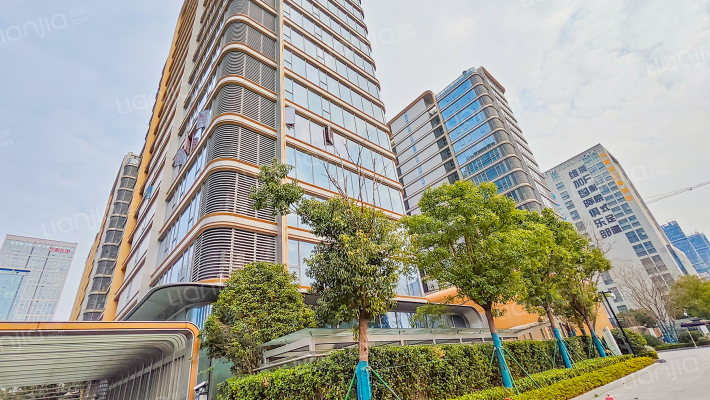 至善春山可望外景图