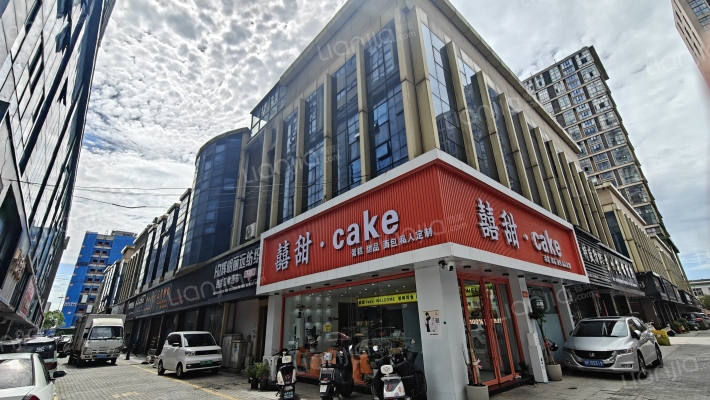 德尔金色摩纺外景图