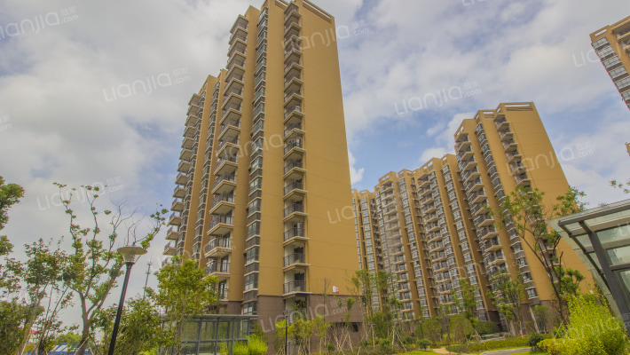 天集梅湖明珠一期外景图