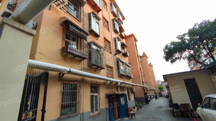 英雄山路100号外景图