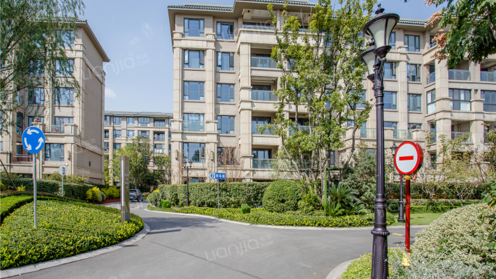 恒大御澜庭一期外景图