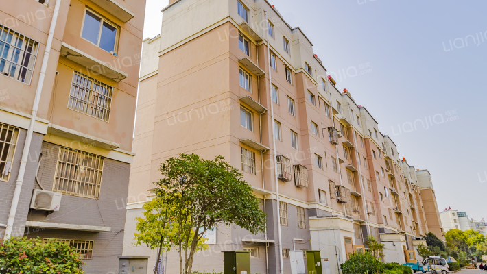 南京路小区外景图