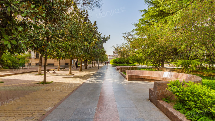 风华园西区外景图