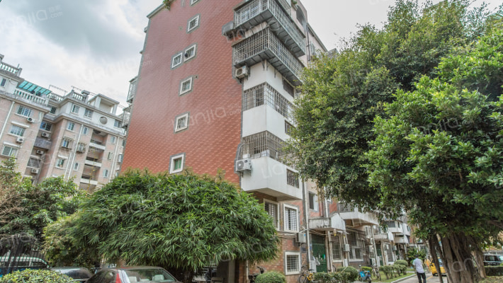 金秋花园外景图