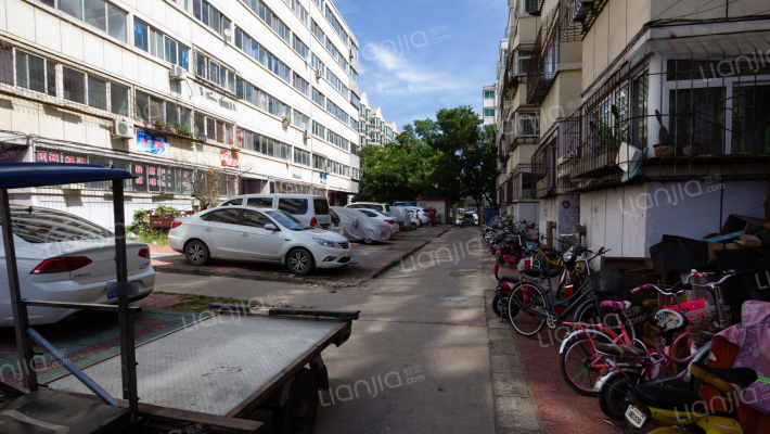 师范路11号院外景图