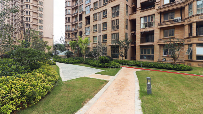 中南世纪雅苑外景图