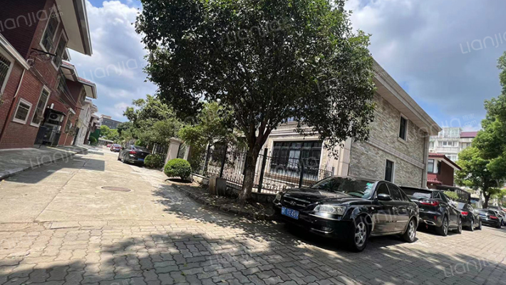 新加坡花园二区外景图