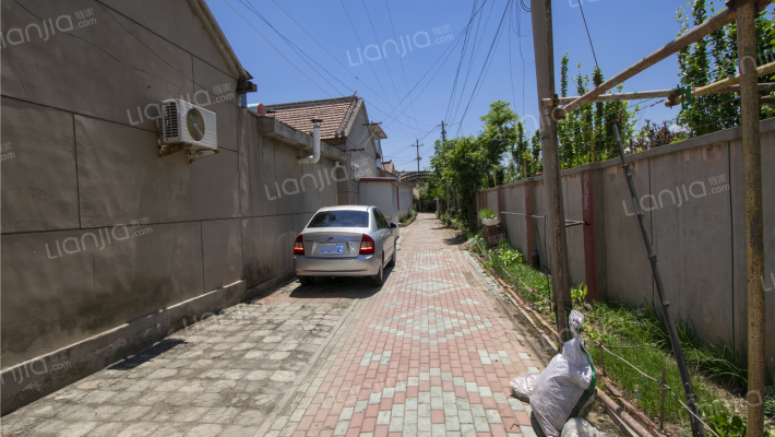 气象局家属楼外景图