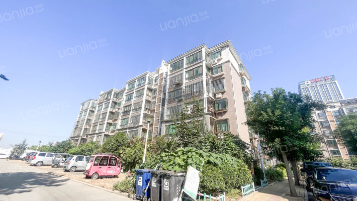 周靳郭新苑外景图