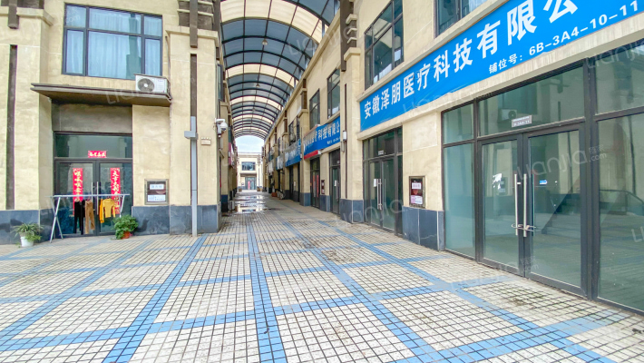 华南城一期精品交易区外景图