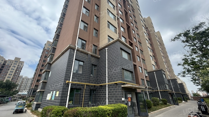 水岸怡居外景图