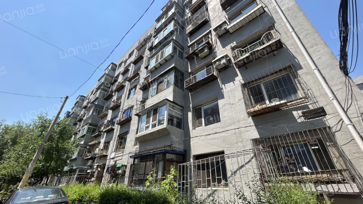 艳路四期康居小区外景图