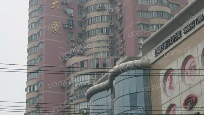 富容大厦外景图