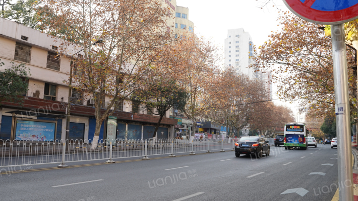 长沙银行宿舍外景图