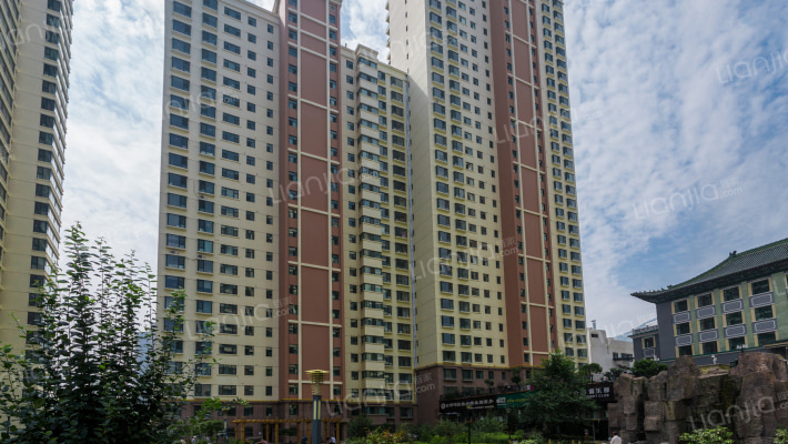 甘报社住宅小区外景图