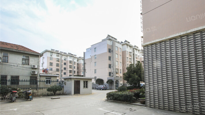 华欧公寓外景图