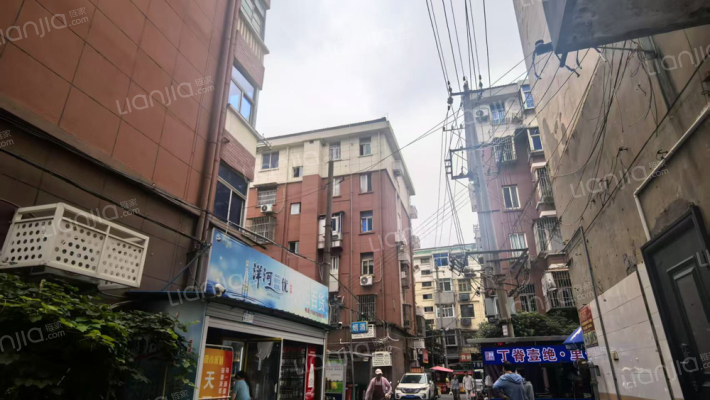 小观音楼巷外景图