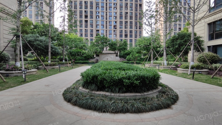 景瑞阳光城法兰公园外景图