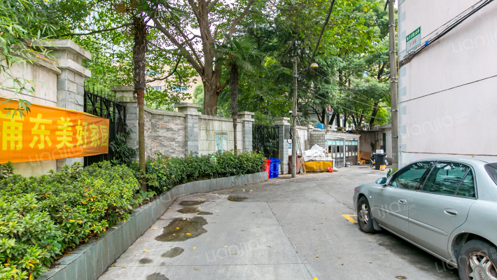 龙阳小区外景图