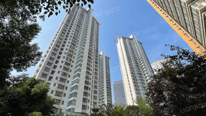 鸿源国际公馆外景图