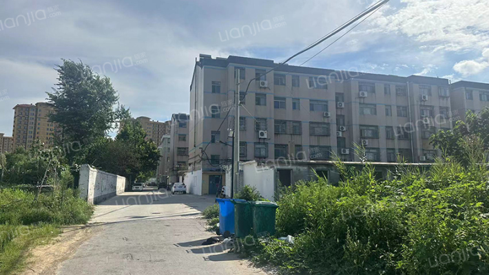 生资宿舍外景图