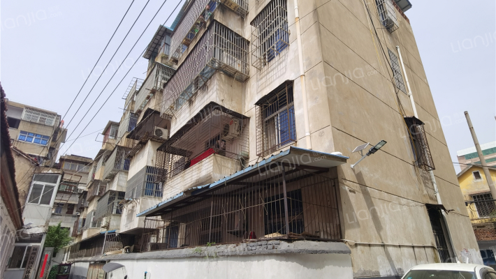 颍州医院家属院北巷外景图