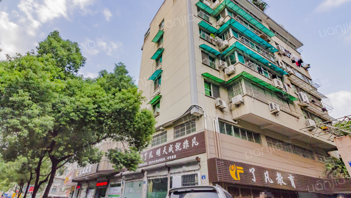 百货有限公司青年路宿舍外景图