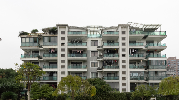 元垄浪琴湾外景图