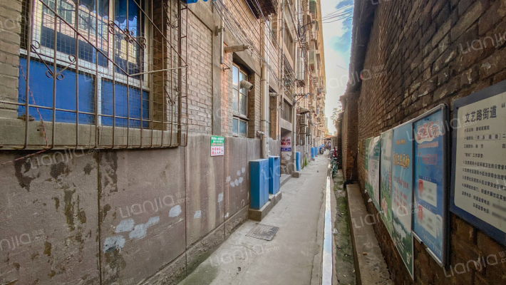 唐城家属院外景图