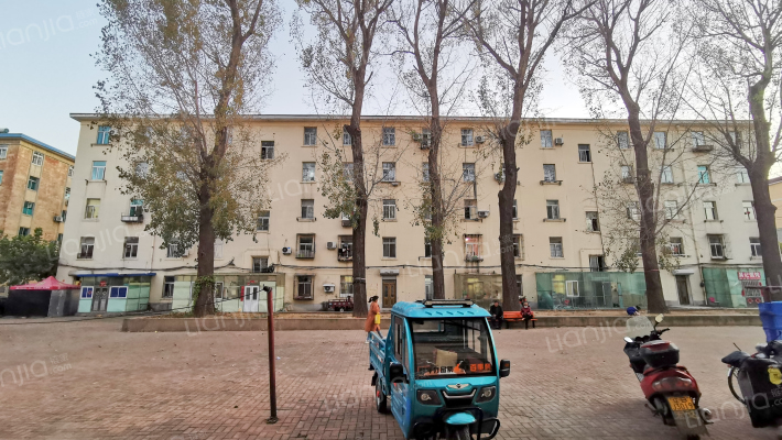 瓦轴宿舍楼散盘外景图