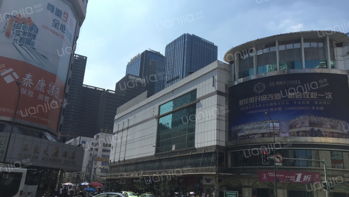 现代之窗外景图