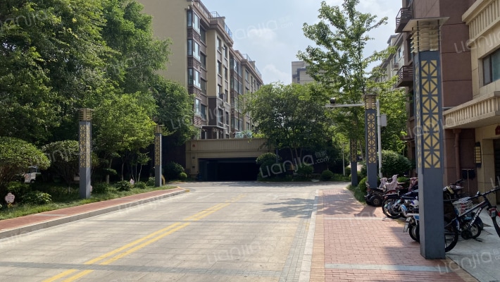 大华中央花园外景图