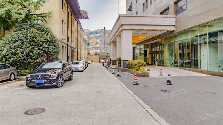 江苏议事园外景图