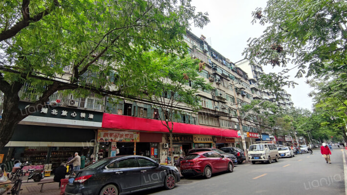 二十一街坊外景图