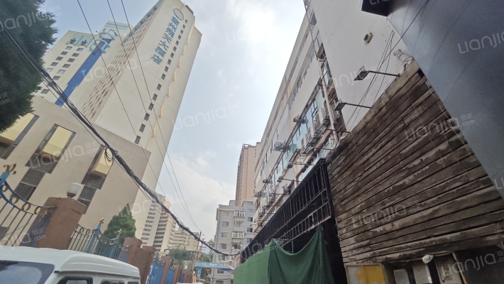 飞天大酒店家属院外景图