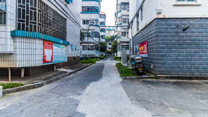 民航生活区外景图