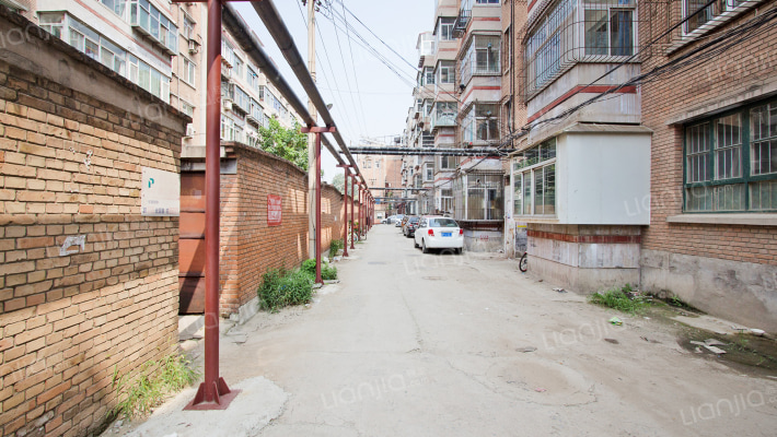 西下关街76号院外景图