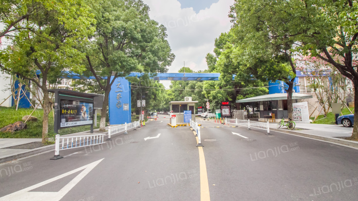 天一家园二期外景图