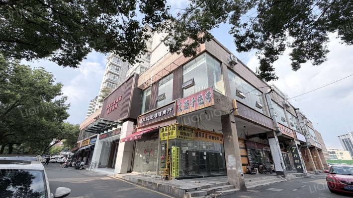 华成大厦外景图