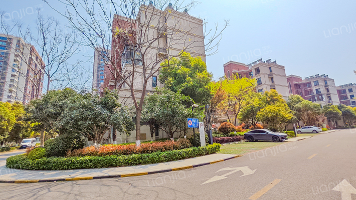 兴学花苑外景图