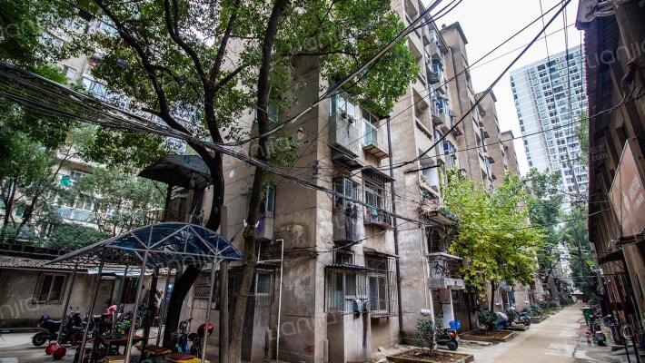 保温瓶小区外景图