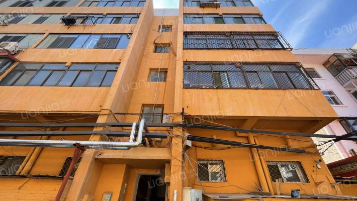 农商行家属院外景图