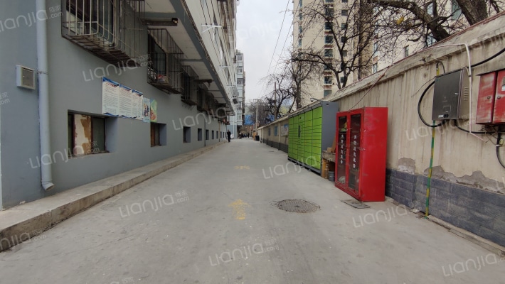 省水电勘测设计院家属院外景图